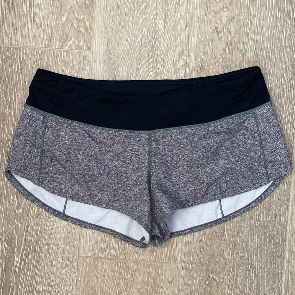 Lululemon 2.5” Speed Up Shorts, Size 10